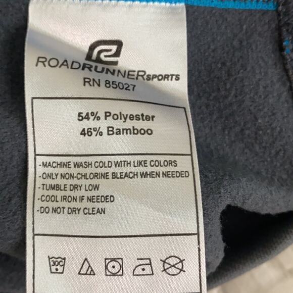 Road Runner Pro Velocity half zip pullover M  Gray with Turquoise Stitching - Picture 4 of 12